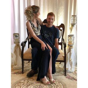 Meet your Posher, Chloe